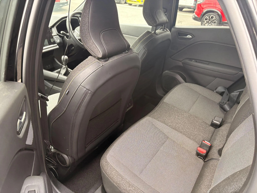 Renault Captur Captur 1.0 Tce 90 Techno Hatchback Black #16