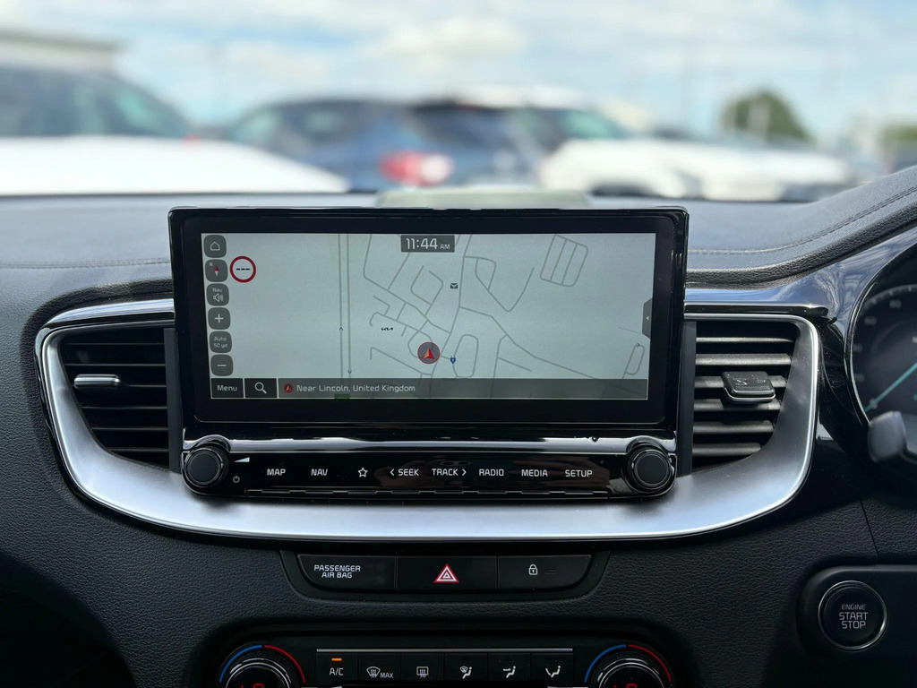 Kia Xceed 1.5 T-gdi 3 Euro 6 Ss Silver #25
