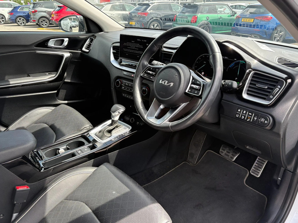 Kia Xceed 1.5 T-gdi 3 Euro 6 Ss Silver #10