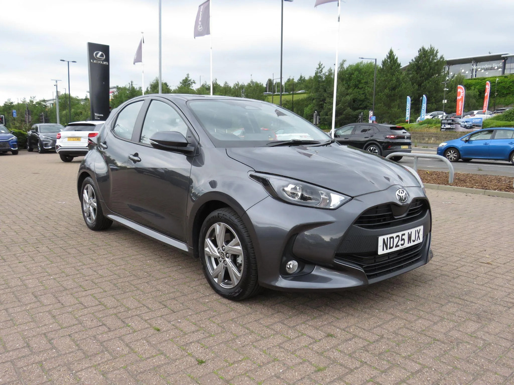 Toyota Yaris 1.5 Hybrid Icon Cvt 