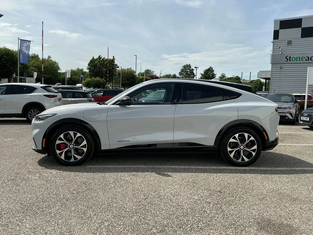 Ford Mustang Mach-E 198Kw Standard Range 68Kwh Awd #6