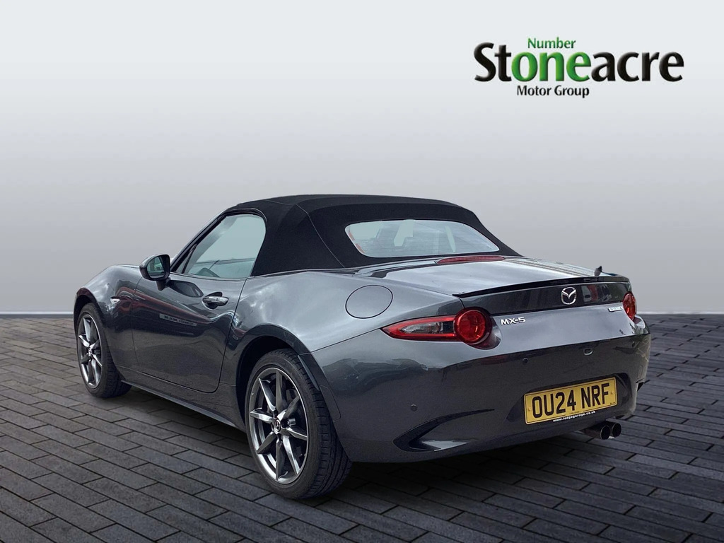 Mazda MX-5 2.0 Skyactiv-g Exclusive-line Convertible Petr #4
