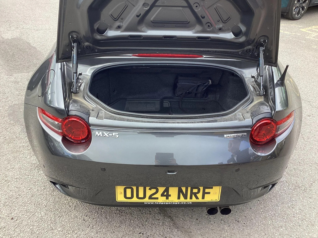 Mazda MX-5 2.0 Skyactiv-g Exclusive Line 6 Speed 184Ps Red #9