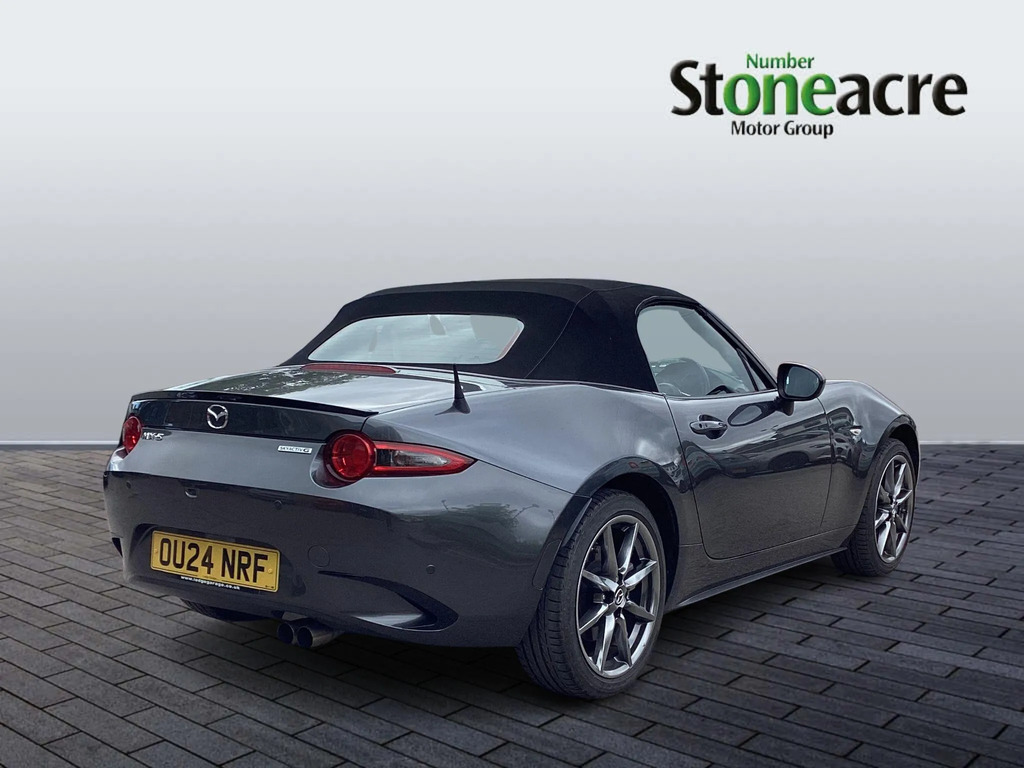 Mazda MX-5 2.0 Skyactiv-g Exclusive-line Convertible Petr #2
