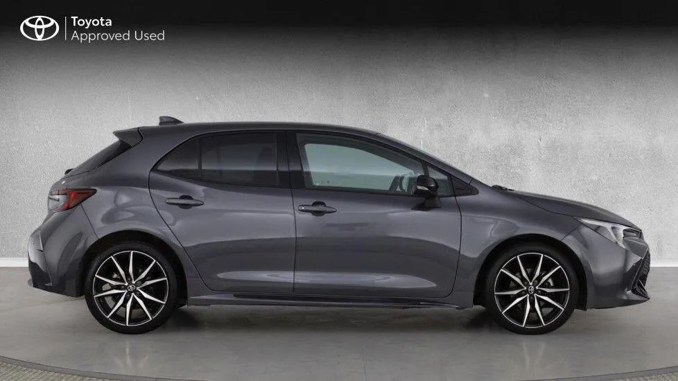Toyota Corolla 1.8 Vvt-i Hybrid Gr Sport GU25WDJ #2
