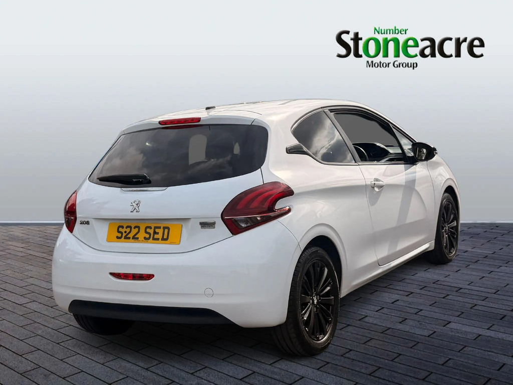 Peugeot 208 1.2 Puretech 82 Black Edition  #3