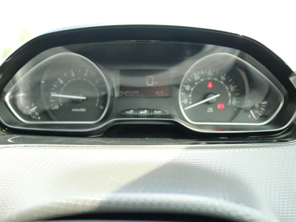 Peugeot 208 1.2 Puretech Tech Edition Euro 6 Ss #18