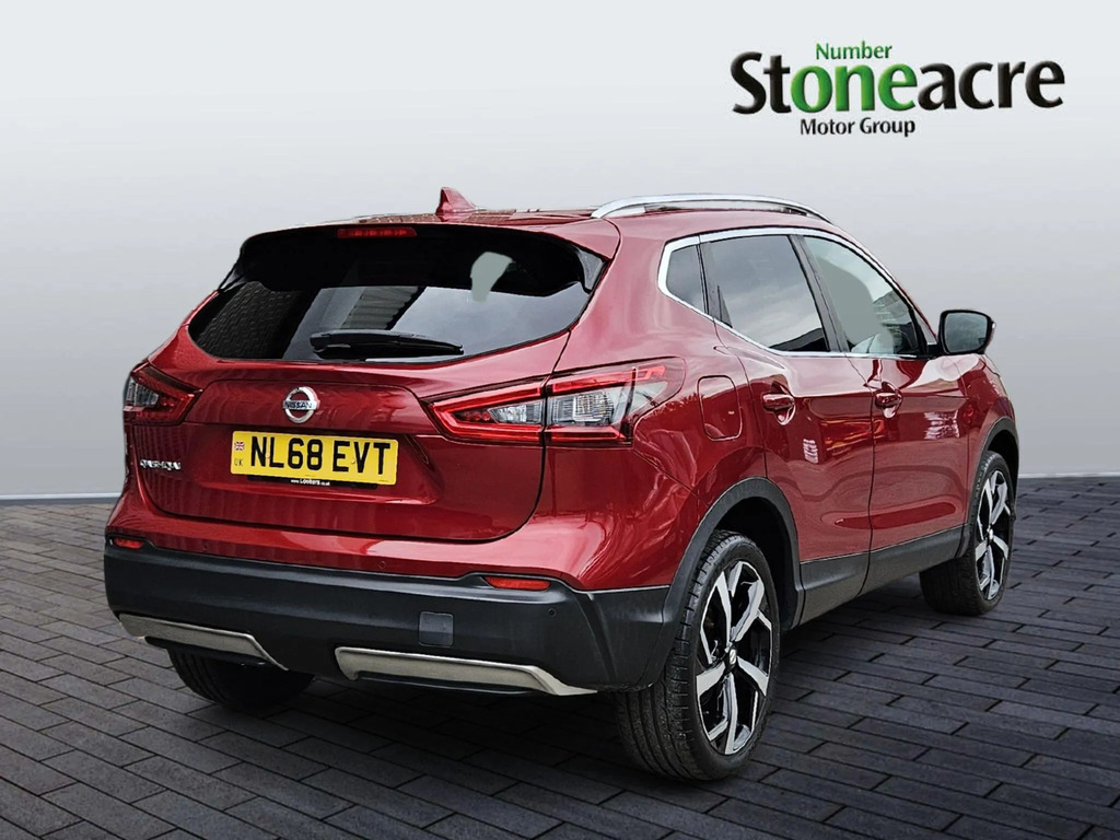 Nissan Qashqai 1.2 Dig-t Tekna Suv Euro 6 Ss Red #3