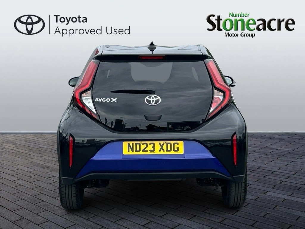 Toyota Aygo X 1.0 Vvt-i Edge #4