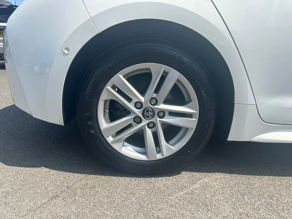 Toyota Corolla 2.0 Vvt-i Design 177 Bhp Grey #18