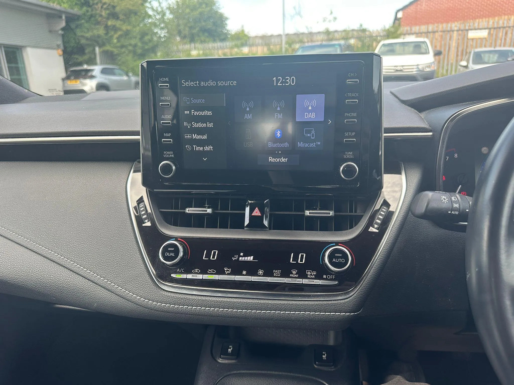 Toyota Corolla 2.0 Vvt-i Design 177 Bhp Grey #21
