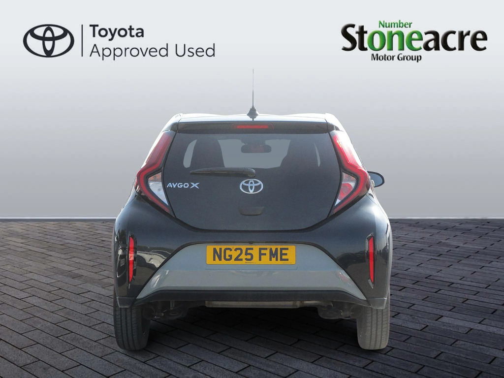 Toyota Aygo X 1.0 Vvt-i Edge #4