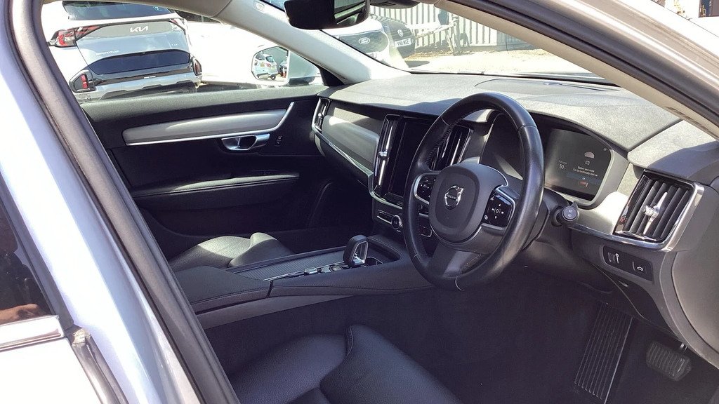 Volvo V90 2.0 B4 Mhev Momentum Euro 6 Ss  #4