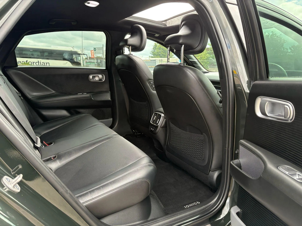 Hyundai Ioniq 6 6 First Edition Ev Gold #12