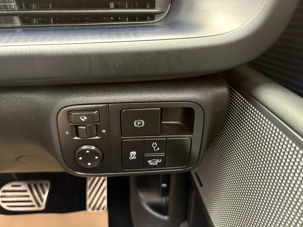 Hyundai Ioniq 6 6 First Edition Ev Gold #39