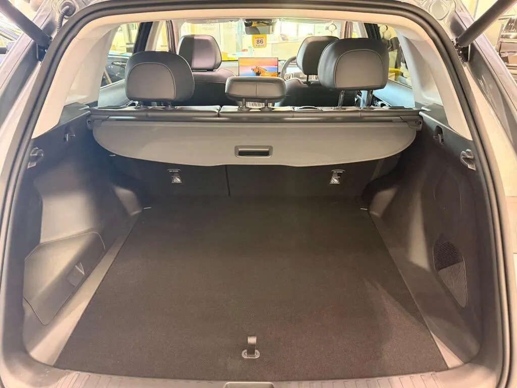 Geely Starray 1.5 Em-i Max Black #16