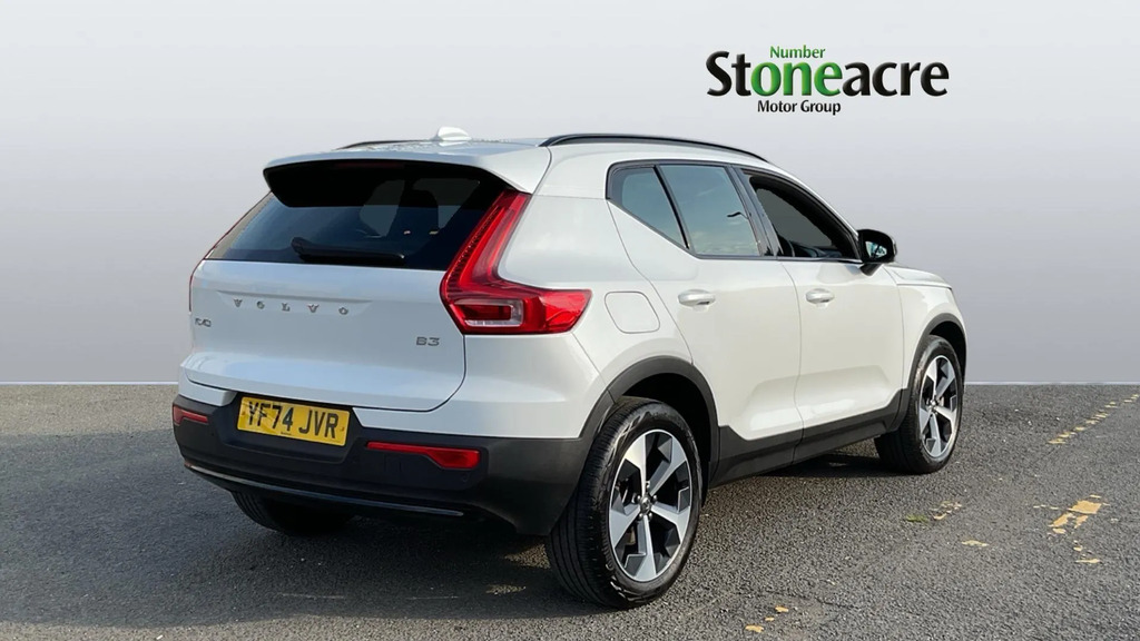 Volvo XC40 2.0 B3p Plus Dark  #2