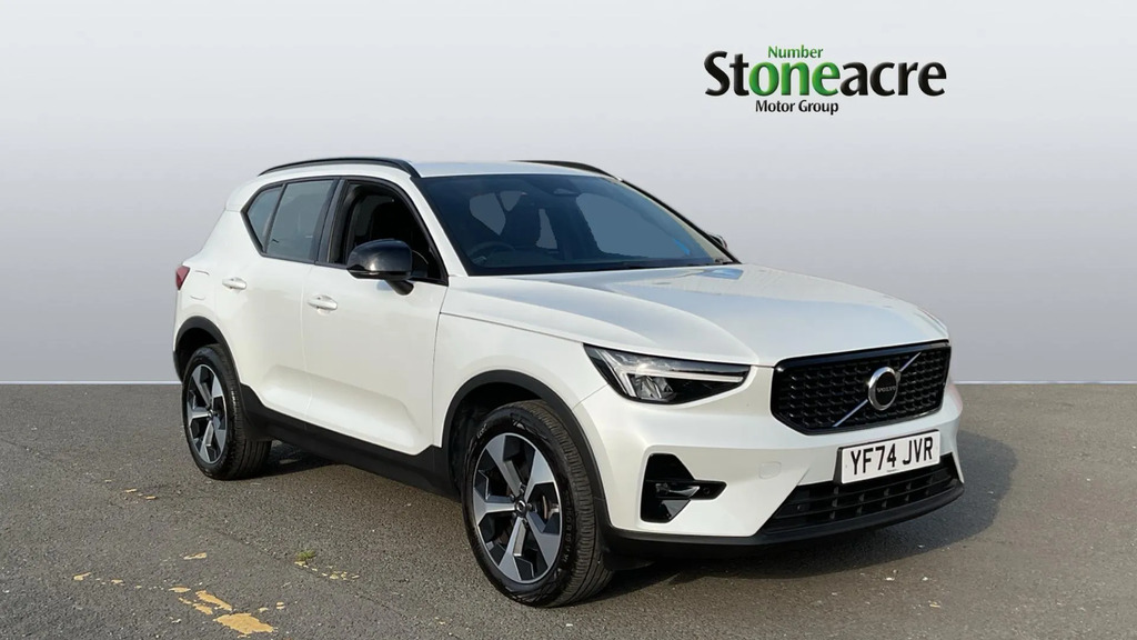 Volvo XC40 2.0 B3p Plus Dark 