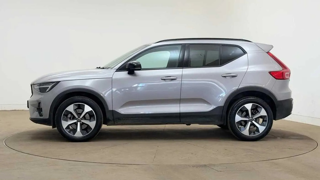 Volvo XC40 2.0 B3p Plus Dark  #5