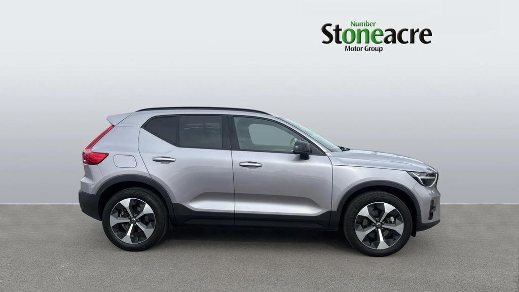 Volvo XC40 2.0 B3p Plus Dark  #3