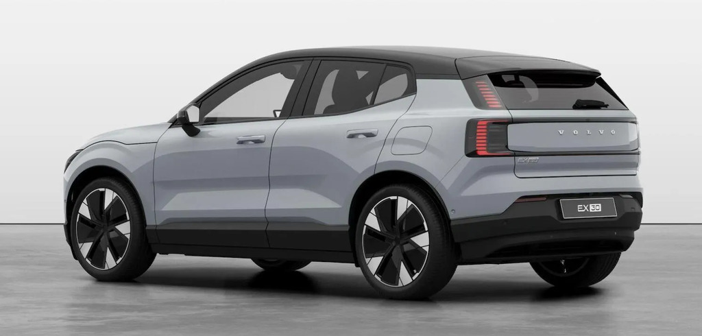 Volvo EX30 315Kw Twin Motor Performance Ultra 69Kwh #3