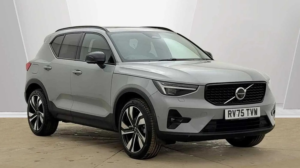 Volvo XC40 2.0 B3 Mhev Ultra Dark Dct Euro 6 Ss 