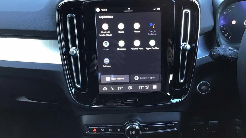 Volvo XC40 Plus, B3 Mild Hybrid, Dark Silver #9