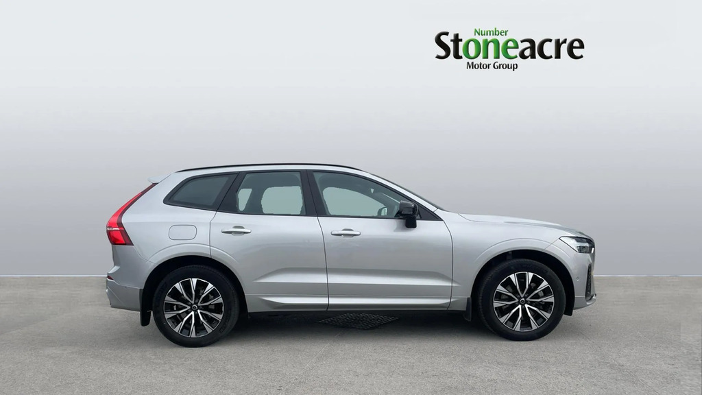 Volvo XC60 Plus Dark B5 250 Hp  #3