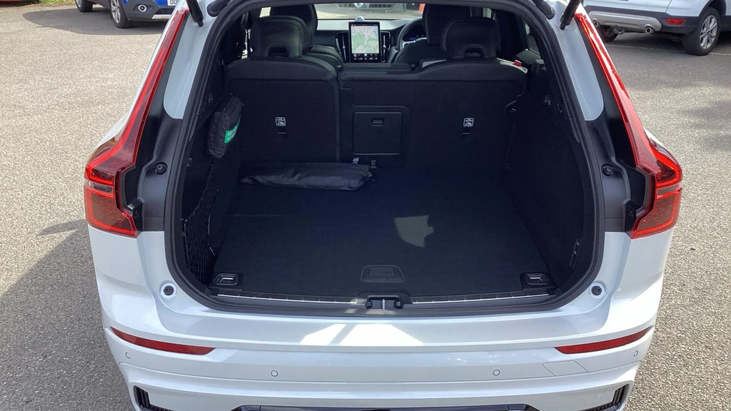 Volvo XC60 T6 Awd Phev Plus Black Edition Harmankardon, 360  #13
