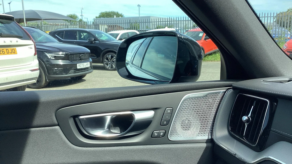 Volvo XC60 T6 Awd Phev Plus Black Edition Harmankardon, 360  #23