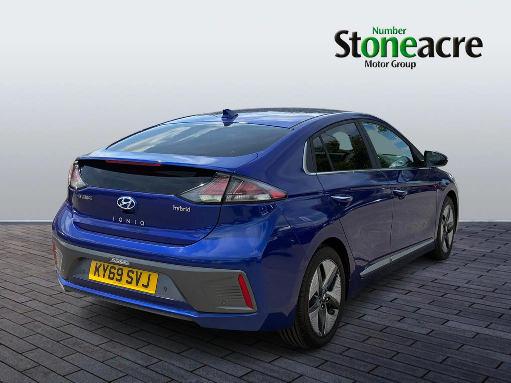 Hyundai Ioniq 1St Edition Red #8
