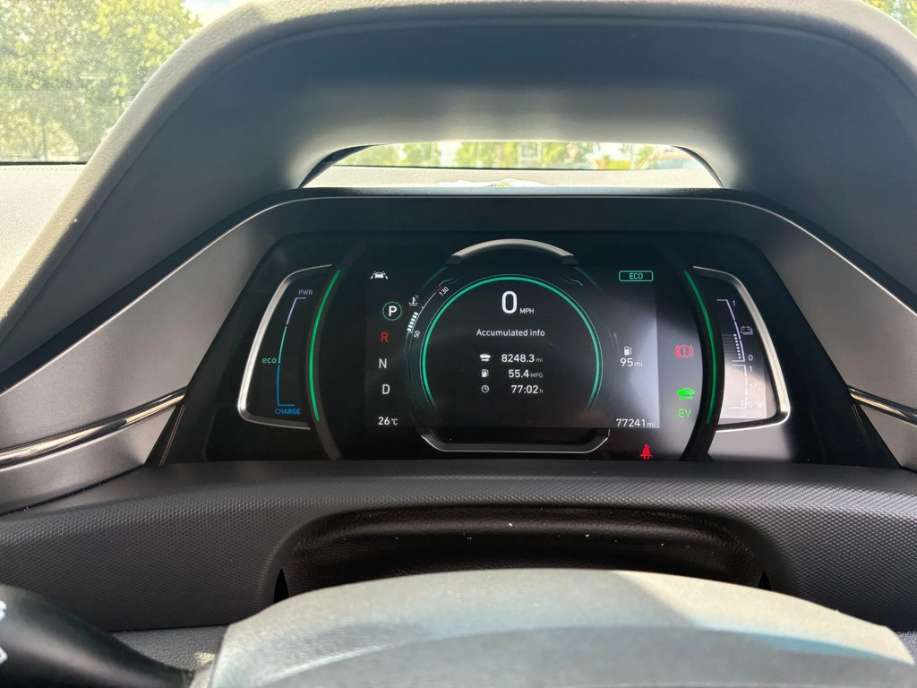 Hyundai Ioniq 1St Edition Red #17