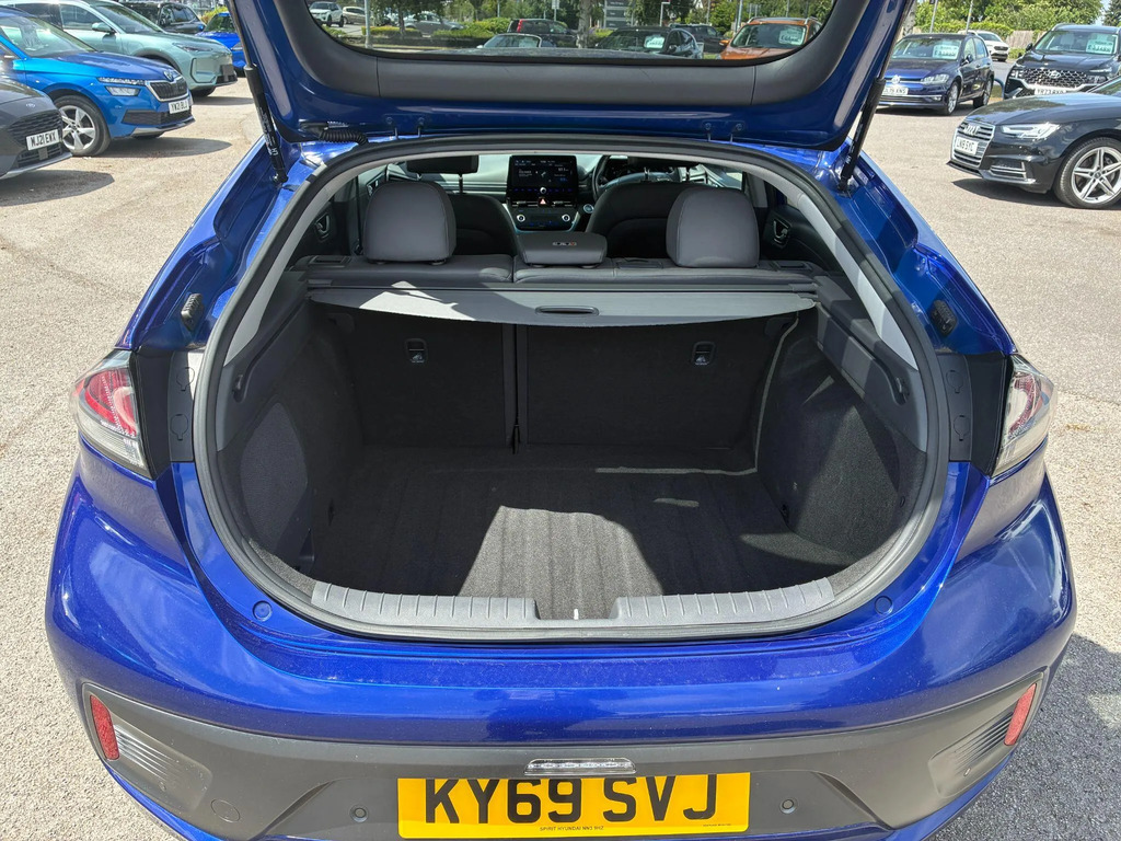 Hyundai Ioniq 1St Edition Red #9