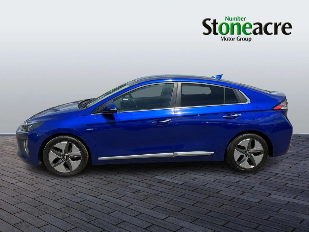 Hyundai Ioniq 1St Edition Red #5