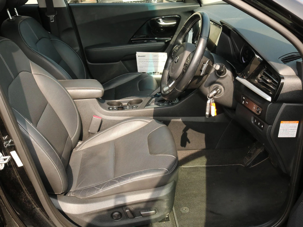 Kia Niro 3 Blue #11
