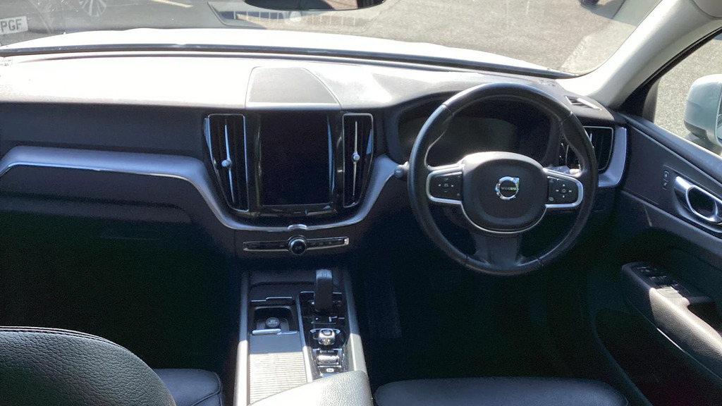 Volvo XC60 2.0 B4d Momentum Geartronic  #5