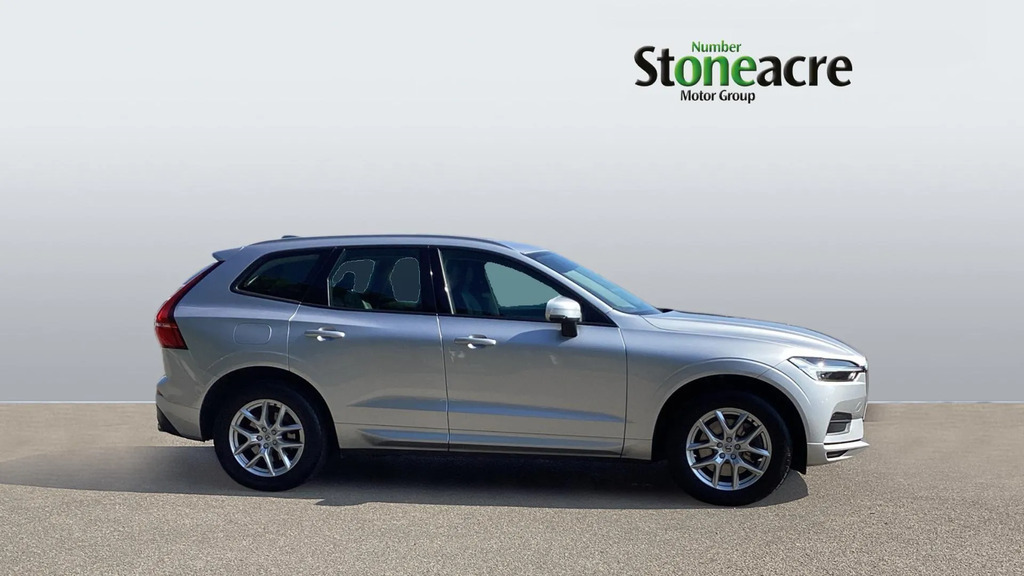 Volvo XC60 2.0 B4d Momentum Geartronic  #3