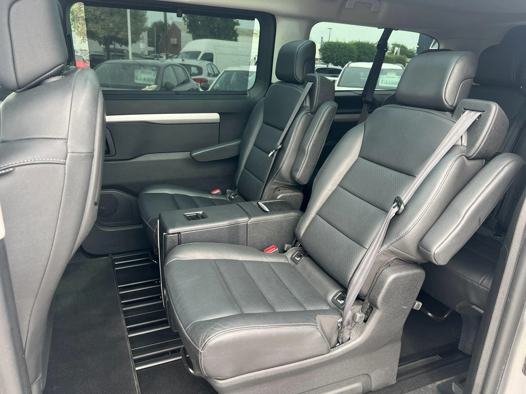 Peugeot Traveller Allure Grey #26