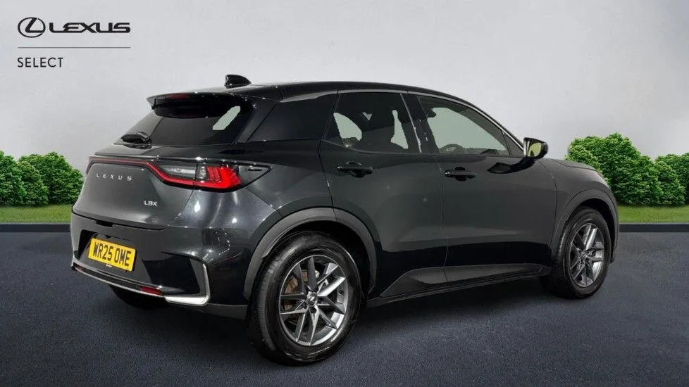 Lexus LBX 1.5 Vvt-ie Premium E-cvt Euro 6 Ss  #3