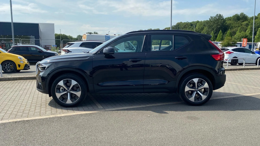 Volvo XC40 2.0 B4p Plus Dark  #5