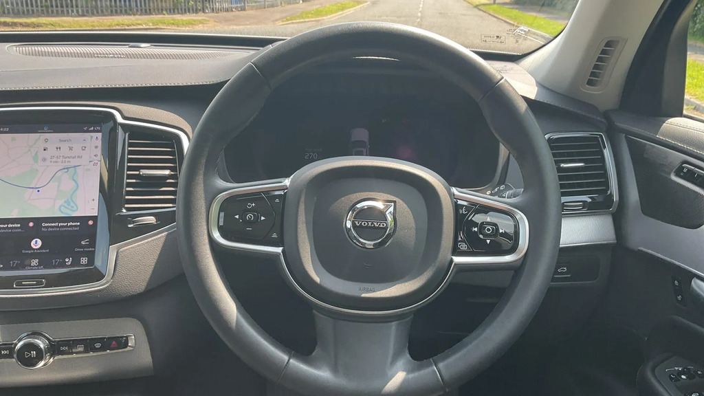 Volvo XC90 Ultimate Black #10