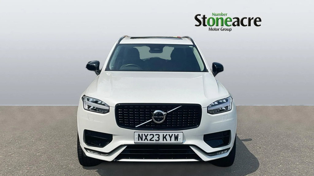 Volvo XC90 Ultimate Black #8