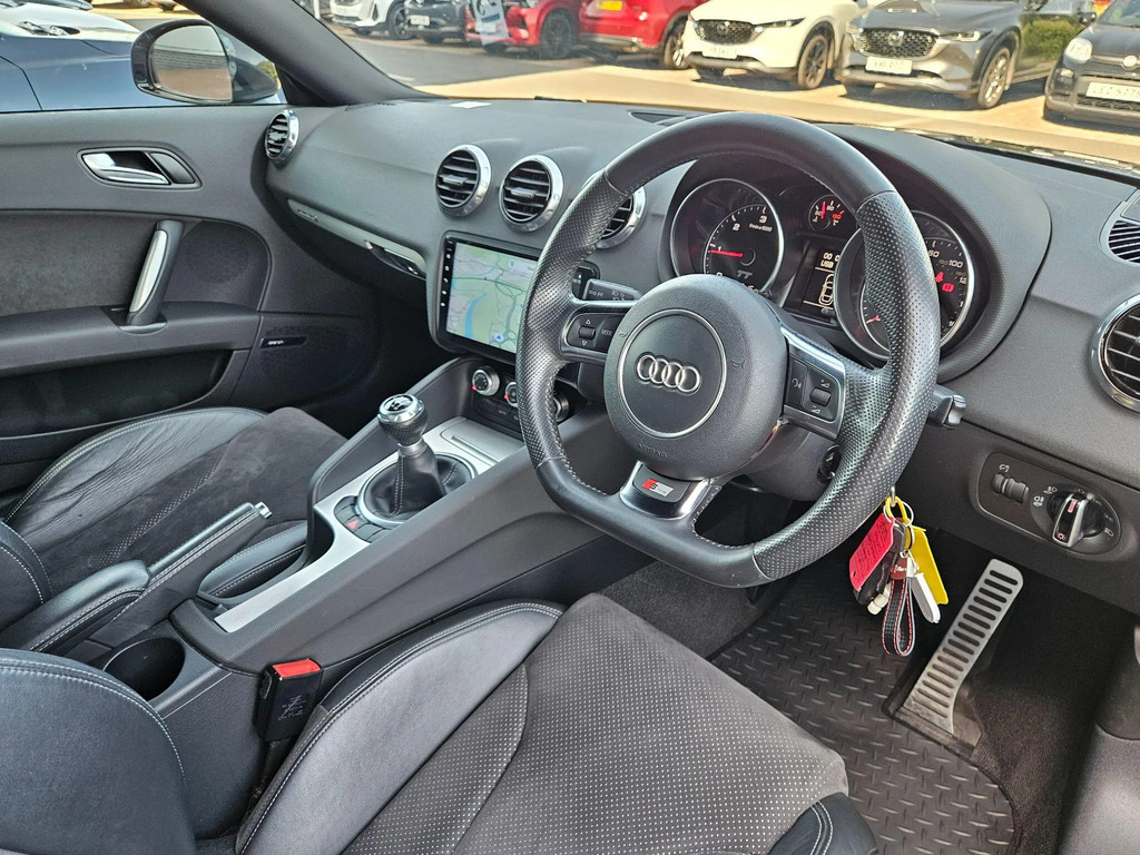 Audi TT 1.8 Tfsi S Line Euro 5 Black #11