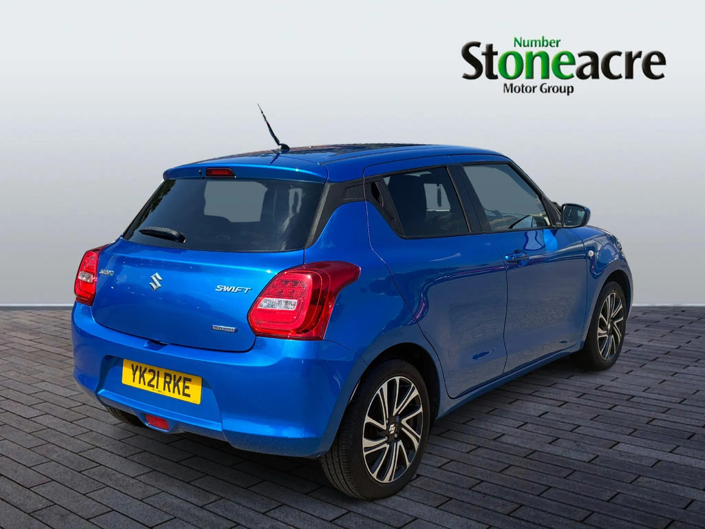 Suzuki Swift Swift Sz-l Dualjet Mhev Red #8