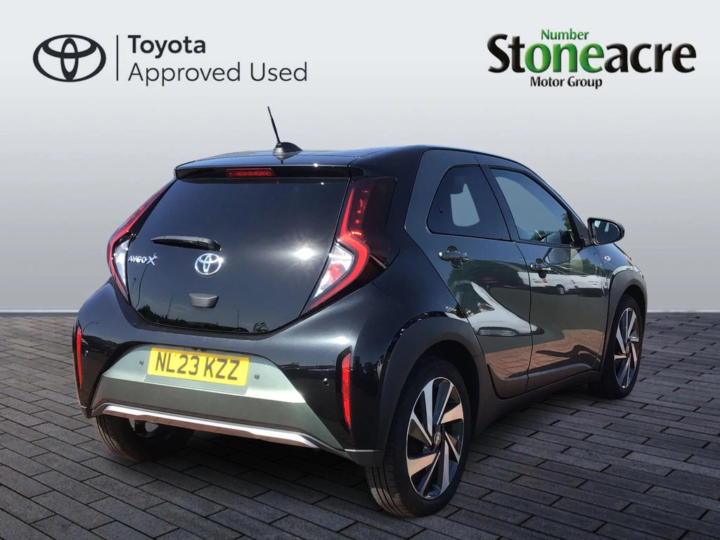 Toyota Aygo X 1.0 Vvt-i Exclusive  #2