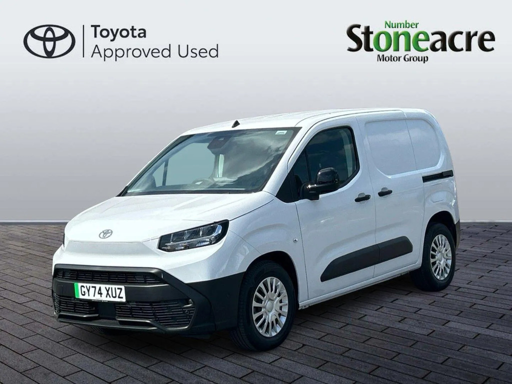 Toyota Proace City Active White #7