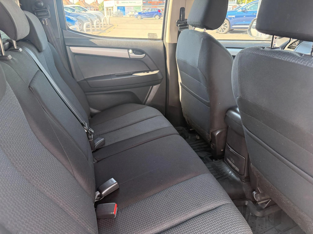 Isuzu D-Max 2.5Td Extended Cab 44 Air Con 42,000 Miles Canopy  #23