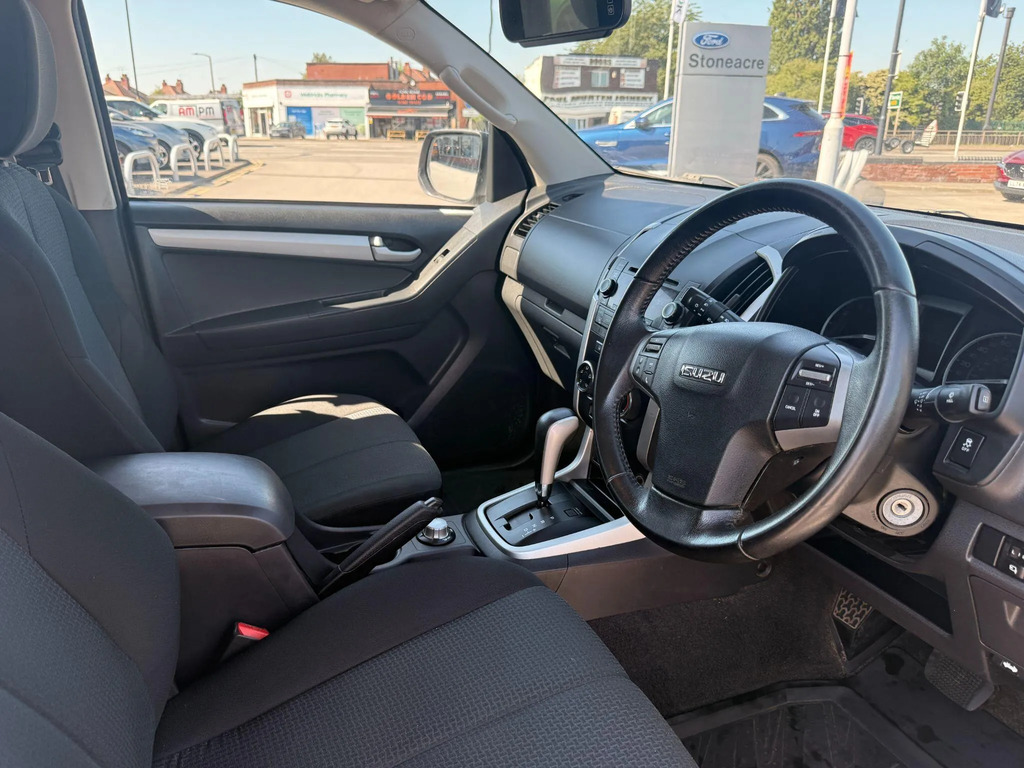Isuzu D-Max 2.5Td Extended Cab 44 Air Con 42,000 Miles Canopy  #9