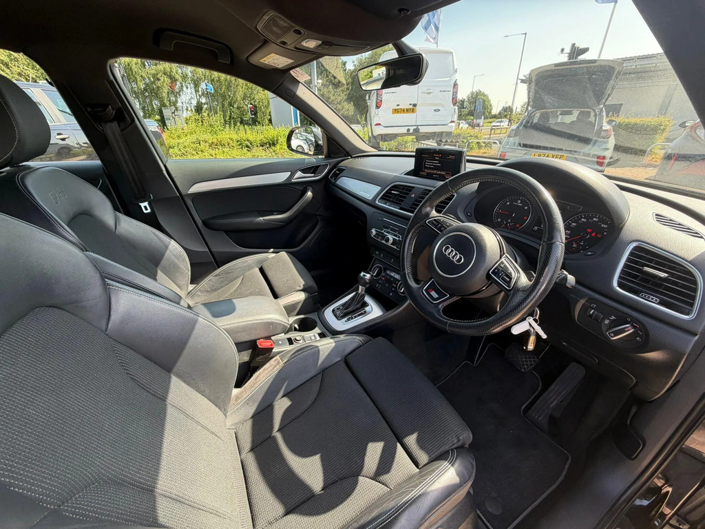 Audi Q3 2.0 Tdi Sport  #11