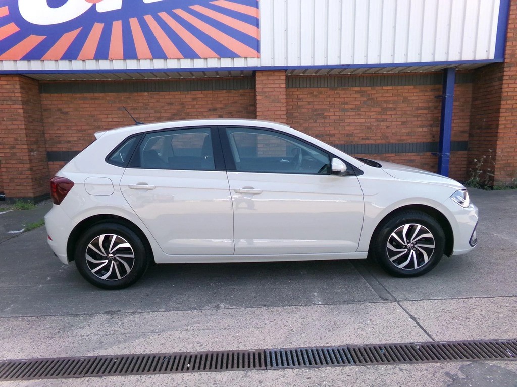 Volkswagen Polo 1.0 Tsi Life Hatchback Euro 6 S  #2